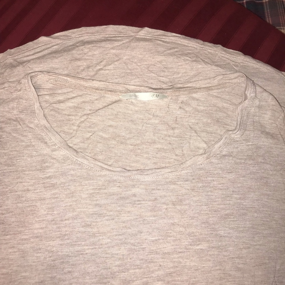 pink loose shirt